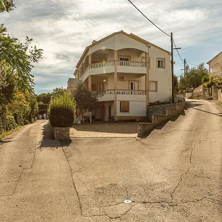 1 Bedroom Stunning In Apartmán Lukoran